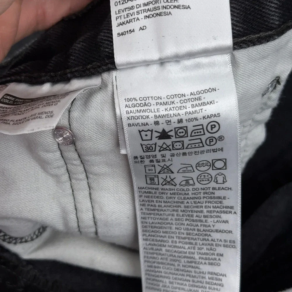 Levi's 505 Regular Fit Jeans Mens 34x34 FITS 31x32 Black Straight Leg Denim